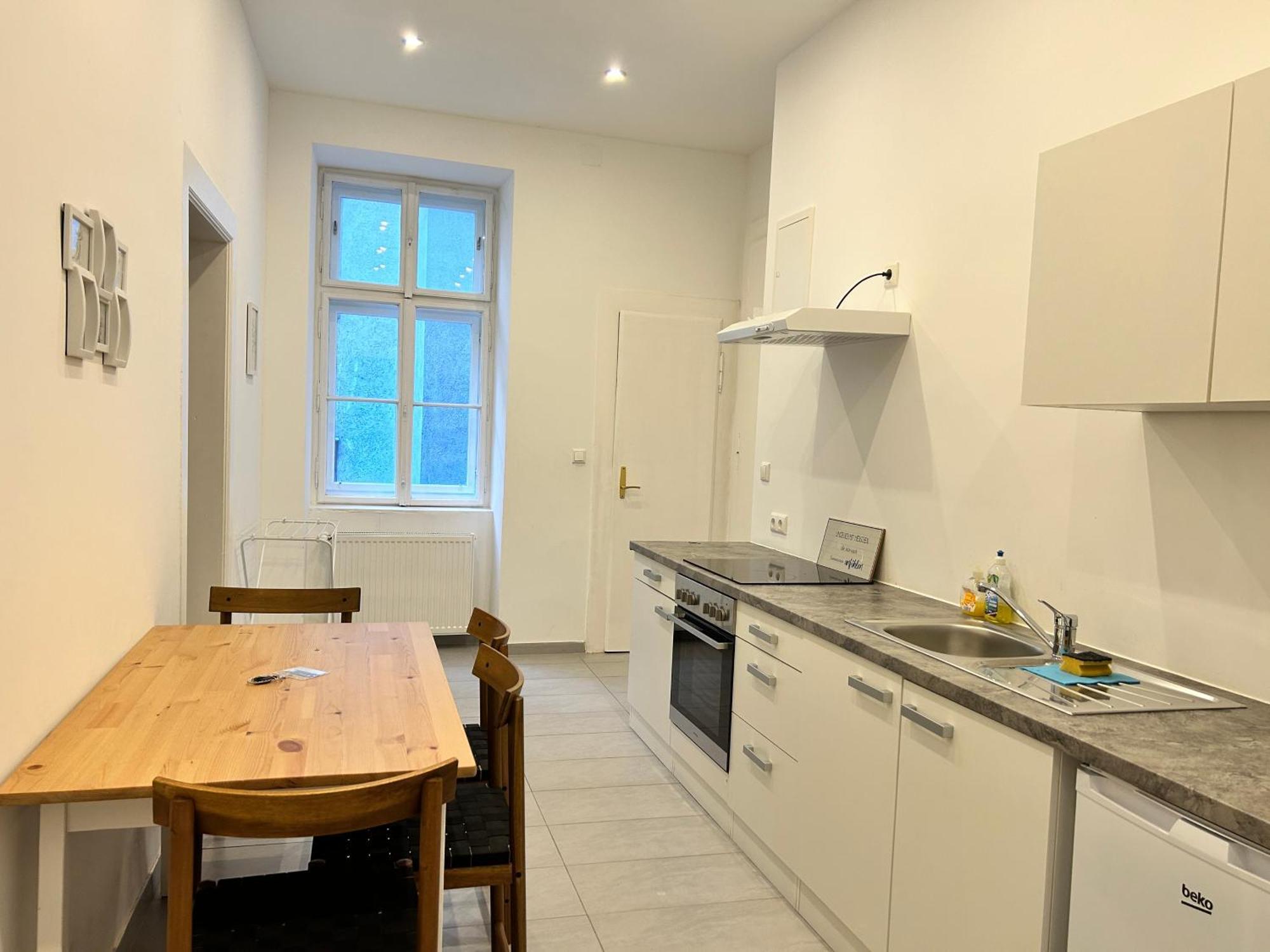 Spacious Apartment - 15 Min To Center Вена Экстерьер фото